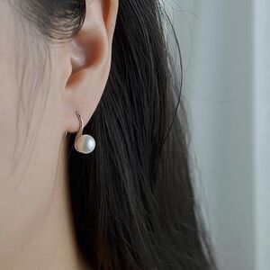 Silver Plated Earrings with Lab Pearl Decoration, Hook Earrings Elegant
